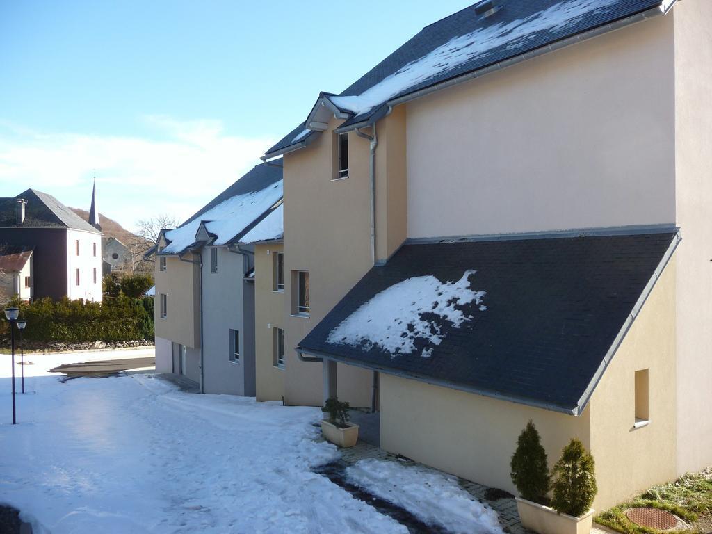Aux Balcons Du Sancy Aparthotel Picherande Екстериор снимка