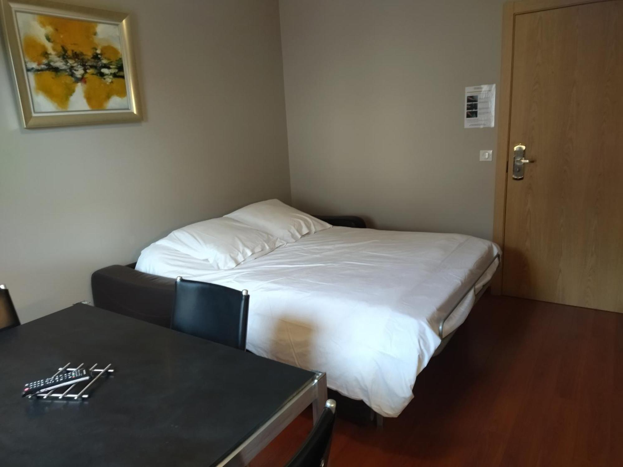 Aux Balcons Du Sancy Aparthotel Picherande Екстериор снимка
