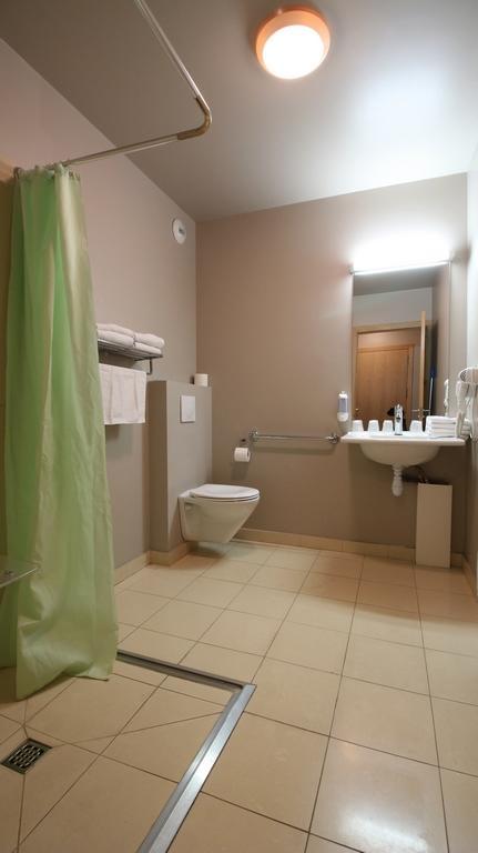 Aux Balcons Du Sancy Aparthotel Picherande Екстериор снимка