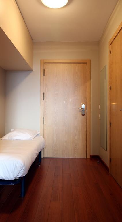 Aux Balcons Du Sancy Aparthotel Picherande Екстериор снимка