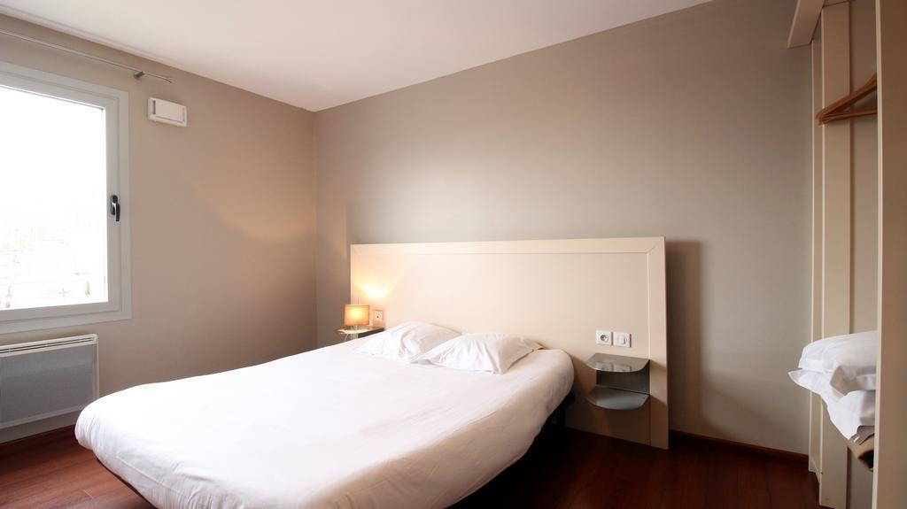 Aux Balcons Du Sancy Aparthotel Picherande Екстериор снимка